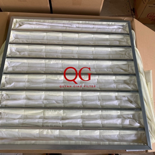 Lọc bụi khung F8 kích thước 592x592x380 8 túi