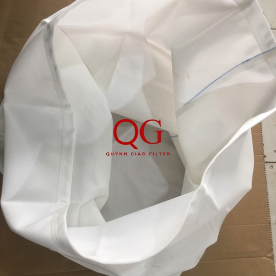 Túi lọc chất lỏng size 7x17"