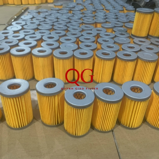 Lõi lọc dầu máy nông nghiệp giấy vàng