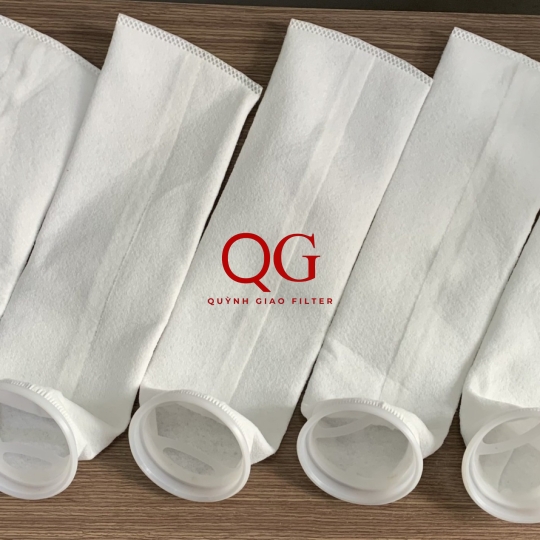 Túi lọc chất lỏng 100um - Size 4